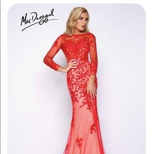 ✨✨Gorgeous Macduggal formal dress✨✨
